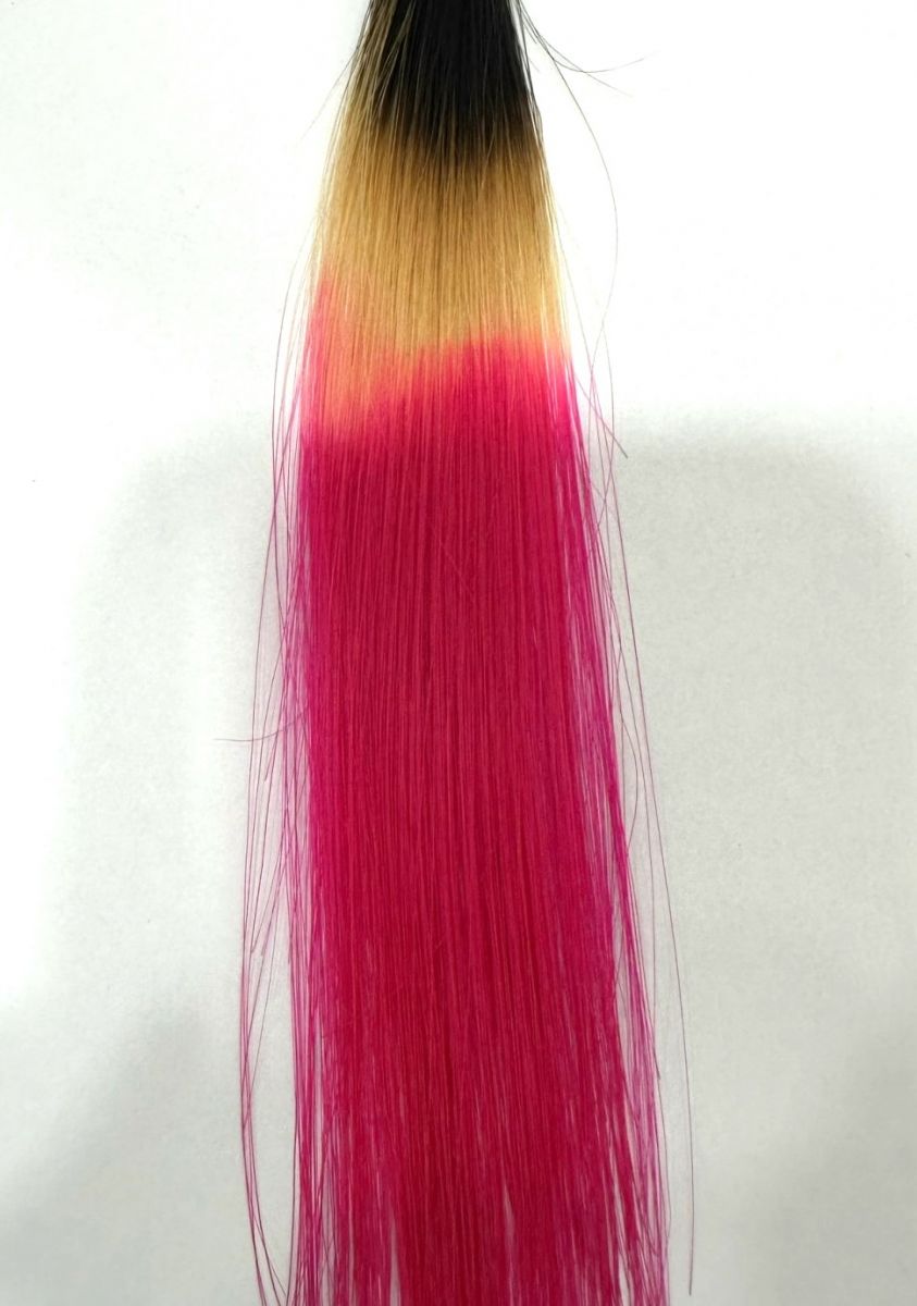 nhuộm tóc mã màu PINK
