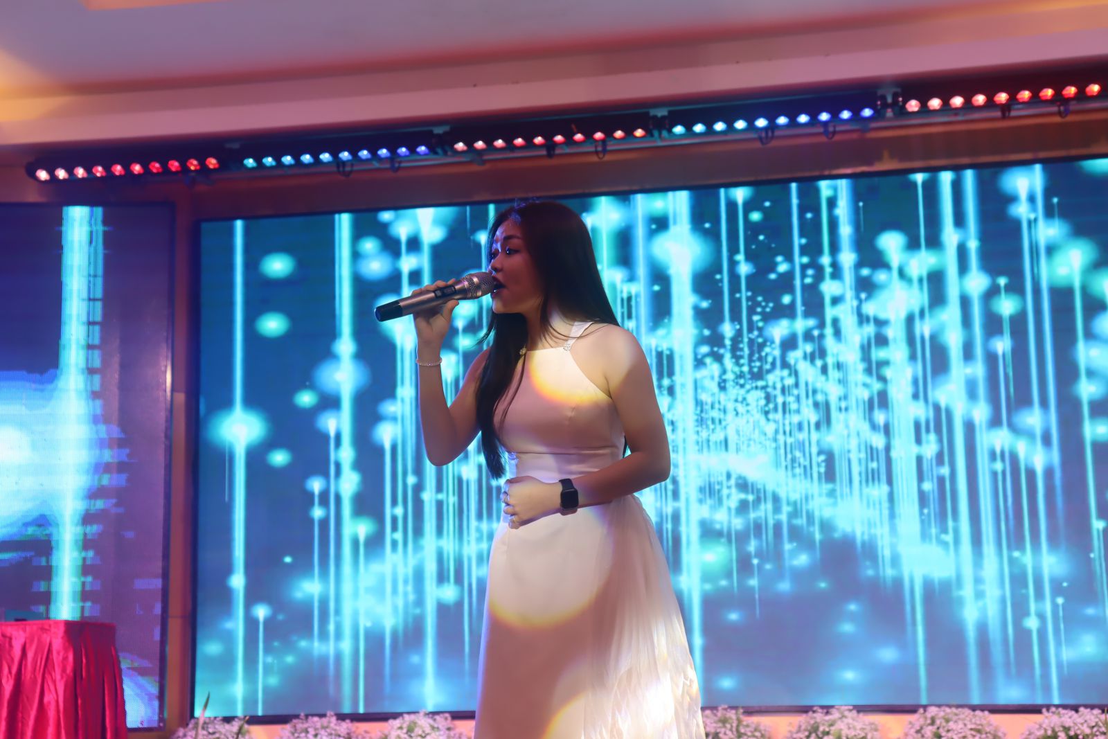 Ca sĩ Quỳnh Nhi - Quán quân tuyệt đỉnh song ca nhí